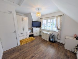 Photo 1- click for photo gallery